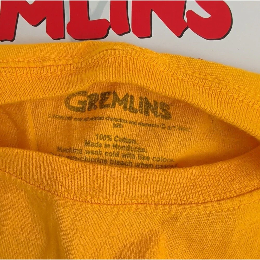 Ben Cooper Gremlins Gizmo Halloween Costume Mask & Shirt Adult Size L T-Shirt